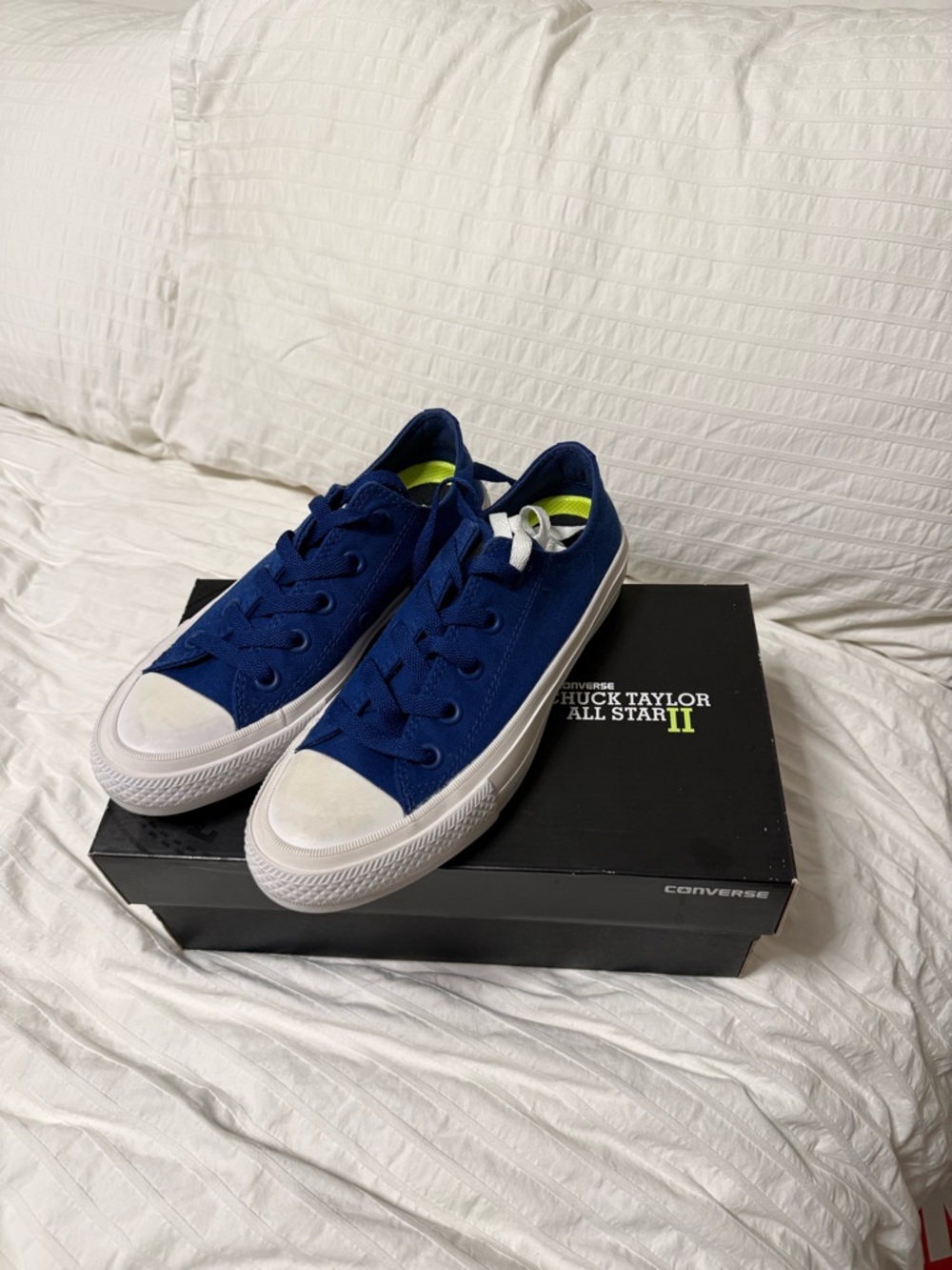 Converse Chuck Taylor All Star 2 II in blue/white women’s us 5.5